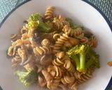 Foto del paso 5 de la receta: Pasta integral baja en grasa