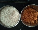 A picture of step 1 of Vaghareli Khichdi with Tomato Vagharyu.