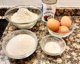 Foto del paso 1 de la receta: Pastel 3 leches de coco (Cake 3 coconut milks)