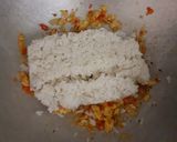 Foto langkah ke 6 dari resep Nasi Goreng Minyak Wijen.