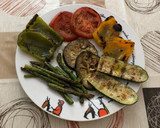 Foto del paso 1 de la receta: Tortilla francesa con timbal de panache de verduras