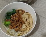 Foto langkah ke 5 dari resep Mie Lebar Ayam Kuah simple.