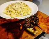 Házi sonkás, sajtos-tejszínes tészta, kakukkfűvel bolondítva recept fázis 7 fotója
