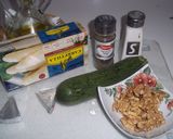 Foto del paso 1 de la receta Crema de espárragos blancos y calabacín