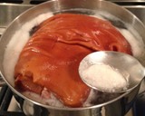 A picture of step 2 of Glazed Ham Joint.