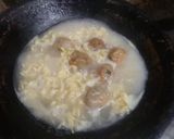Foto langkah ke 2 dari resep Seblak Pentol Goang.