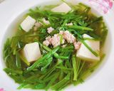 Hình bước làm 2 của món Canh hẹ đậu hủ non