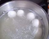 A picture of step 4 of Chena Rasgoola.