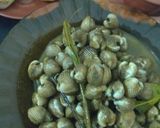 Foto langkah ke 4 dari resep Kerang saus.