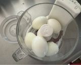A picture of step 1 of Egg Mayo Sandwich Cake.