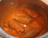Foto del paso 8 de la receta: Rollitos de ternera y tortilla en salsa de pimientos
