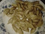 Pastel mini isi abon atau coklat