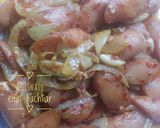Foto langkah ke 3 dari resep Sosis goreng bumbu kari.