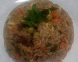 Foto del paso 5 de la receta: Arroz salteado con vegetales huevo y carne facilísimo y rico
