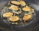 Foto langkah ke 3 dari resep Terong Goreng Tempura (Tempura Eggplant).