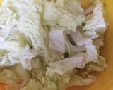 Foto langkah ke 1 dari resep Tumis sawi sosis.