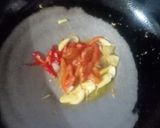 Foto langkah ke 2 dari resep Oseng Tahu Kucai.