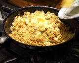 A picture of step 6 of Brown Rice with Stir-Fried Shiitake Mushrooms.