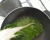 Foto del paso 4 de la receta: Acelgas rellenas en chile cascabel
