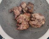 Foto langkah ke 2 dari resep Tumis Kacang Panjang Ati ayam.