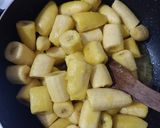 Foto langkah ke 1 dari resep 819. Bolen Pisang Bandung Legit, No Korsvet & Anti Gagal.