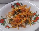 Foto langkah ke 4 dari resep Tumis wortel dan kol #RecookResepAsia.