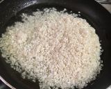 Foto del paso 1 de la receta: Sopa de arroz rojo