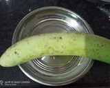 A picture of step 1 of Lauki Thepla.