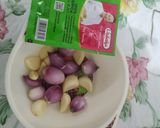 Foto langkah ke 1 dari resep Bumbu Dasar.