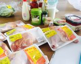 Hình bước làm 1 của món Cơm rang gà quay lò vi sóng