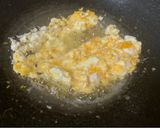 A picture of step 1 of Pad Thai with Shrimp.