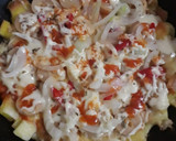 Foto langkah ke 5 dari resep Pizza Roti Tawar.
