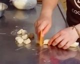 A picture of step 5 of Potsticker Wrappers and Potstickers.