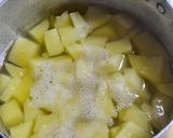 Foto del paso 4 de la receta: Hígado encebollado sobre puré