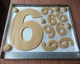 Foto del paso 5 de la receta: Galleta decorada (con gluten)