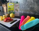 Une image de l'étape 1 de 58• 🍧 Glace à l’eau de coco «Healthy» et aux fruits frais 🥥.