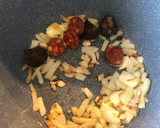 Foto del paso 2 de la receta: Judías blancas guisadas al estilo fabada express con Olla GM modelo H