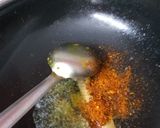 A picture of step 8 of Kadai Paneer.