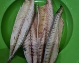 Foto langkah ke 1 dari resep Rujak Kuah Pindang khas bali.