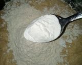 A picture of step 6 of Cinnamon roll 2.