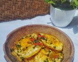 Foto langkah ke 3 dari resep Telur ceplok bawang kecap.