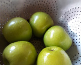 Foto del paso 1 de la receta: Ensalada de manzana verde y nuez