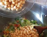 Foto del passaggio 3 della ricetta Zuppa densa di ceci e scarola