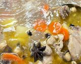 Foto langkah ke 6 dari resep Sop Ayam Enak dan Segar.