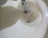 Foto langkah ke 2 dari resep Bolu Tape Keju Kismis.