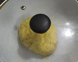 A picture of step 3 of Potato Paratha (No stuffing).