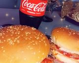 صورة لخطوة 3 من وصفة ساندويشه النقانق الشهية 😋🙈
