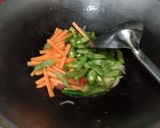 Foto langkah ke 2 dari resep Tumis tahu kacang buncis.