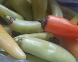 Foto del paso 1 de la receta: Ajíes en vinagre