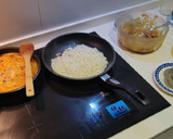 Foto del paso 3 de la receta: Solomillo de cerdo con setas y langostinos en salsa de soja